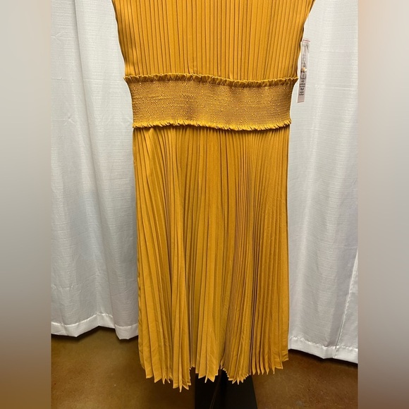 NANETTE LEPORE Pleated Smocked Dress NWT in colonel mustard | size 8 - Picture 3 of 7